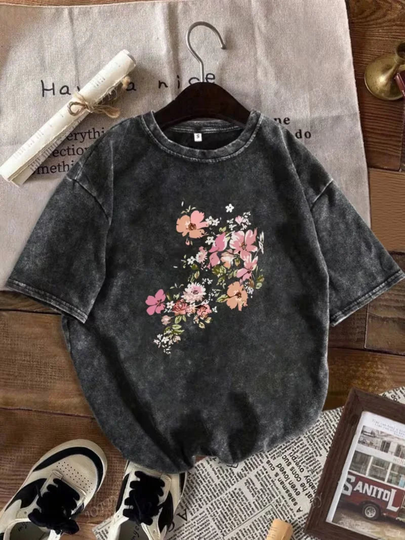 Floral Butterfly Graphic Women's T-Shirt