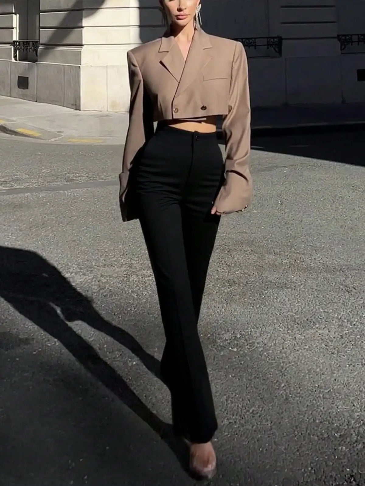 Ladies' solid color black
