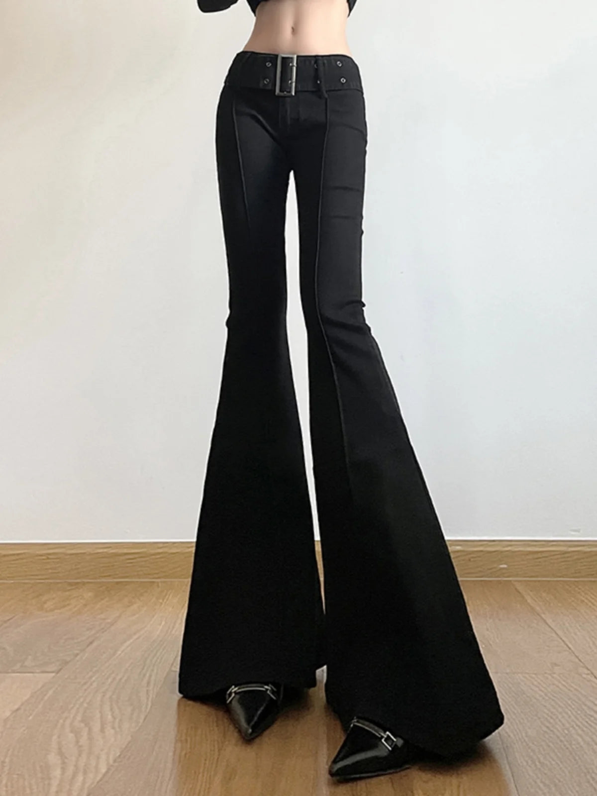 Women's Black Jeans Flare Pants Y2k Retro Emo Streetwear Fashion Trousers Harajuku Wide Yoga Pants 90s Aesthetic Clothes