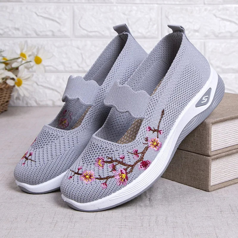 Women's Shoes